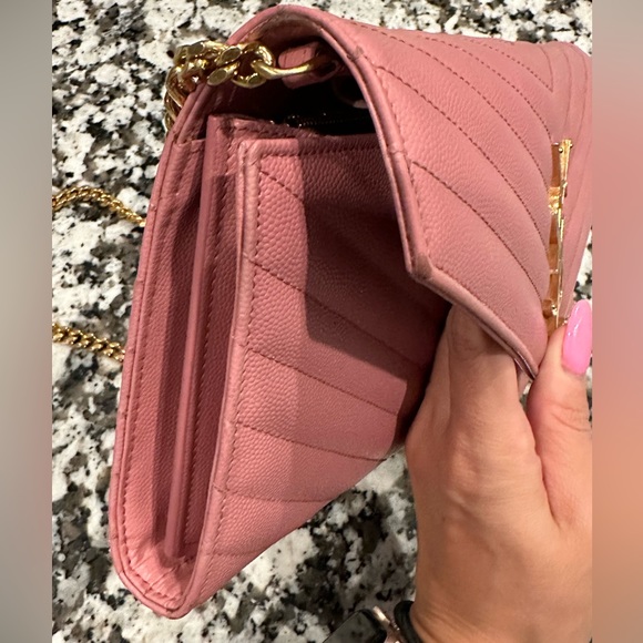 YSL SAINT LAURENT CHAIN WALLET IN GRAIN DE POUDRE - Picture 13 of 14